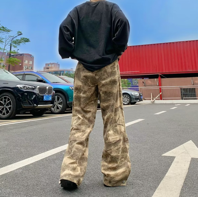 Retro star patch camouflage pants for men hiptop trend loose straight straight skinny street cargo pants lovers